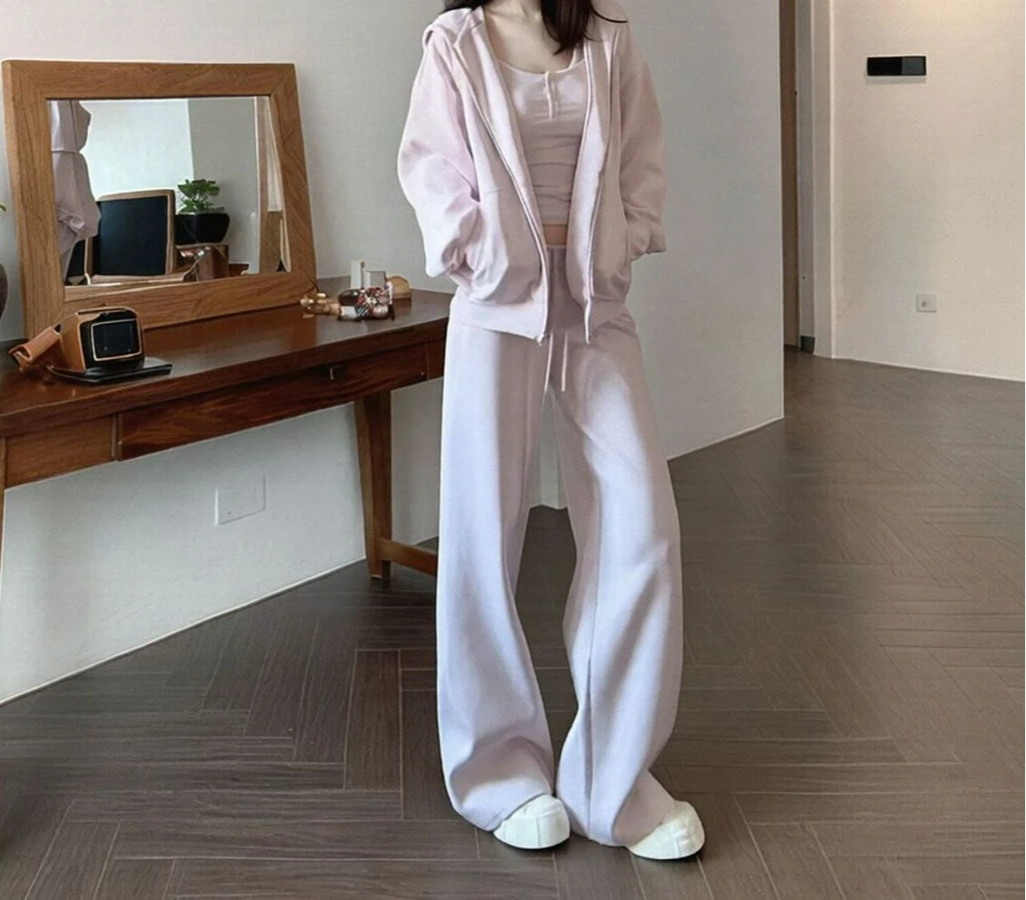 2026 New Casual Sports Suit Women's Jacket Wide-leg Pants Minus Pink A Complete Three-piece Set for Spring and Autumn