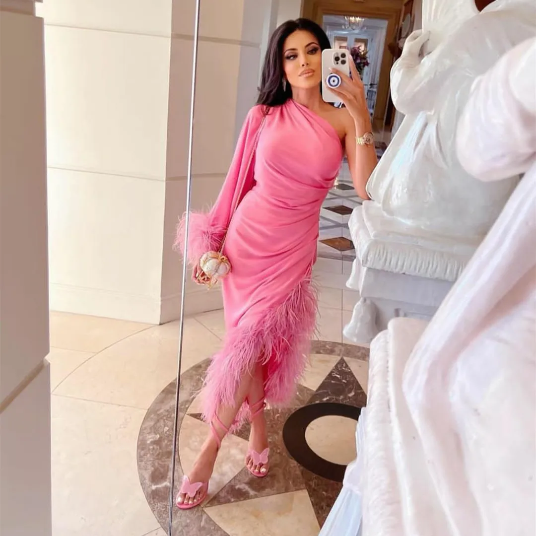 

Funyue Pink One Shoulder Sleeve Feathers Evening Dresses Short Prom Dress Arabic vestidos de fiesta elegantes para mujer 2023