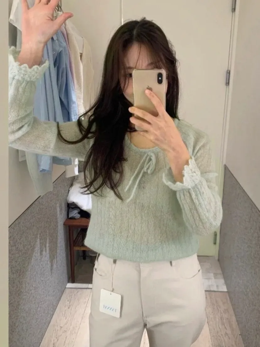 

Soft Lightweight Spring Wool Knit Sweater Women's Style Knot Bell Sleeve Commute Fashion Regular Fit Single Piece