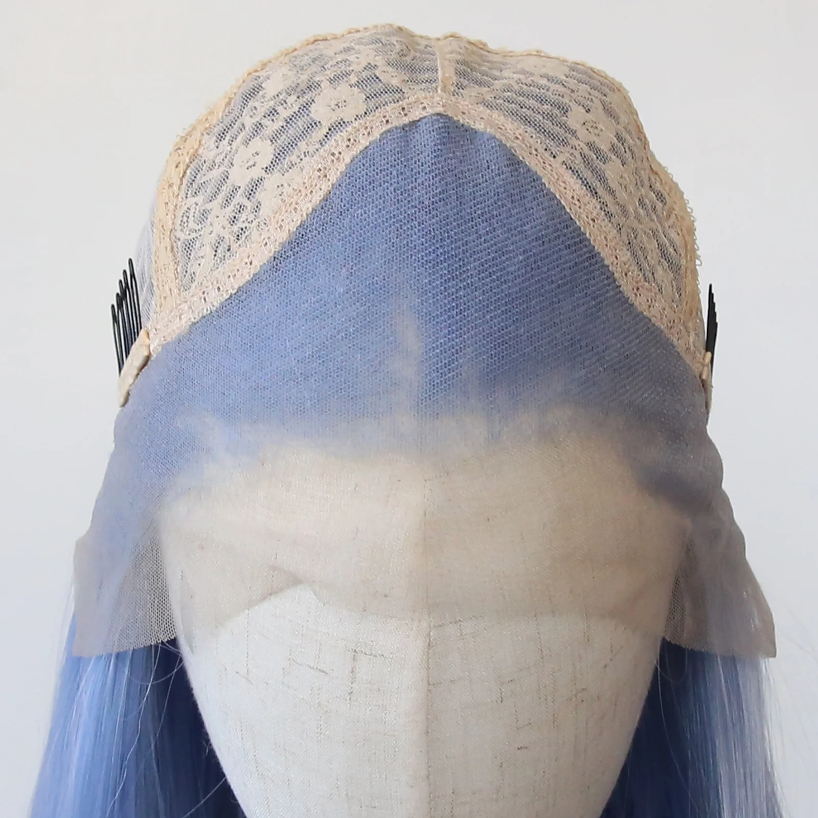 Babyblaue Perücke, 66 cm lang, gerade, hellblaue Perücken, 13 x 4 HD-Lace-Front-Perücke, Mittelteil, Cosplay, synthetische Spitzenperücken für den täglichen Gebrauch