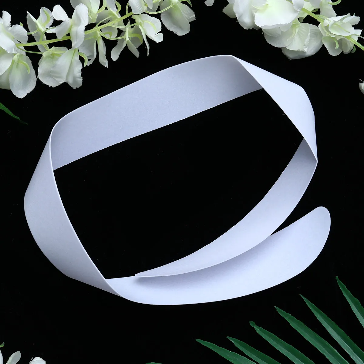nucleo-de-gola-de-kimono-rigido-tipo-corte-arqueado-erishin-para-decoracao-de-vestuario-tradicional-japones-kitsuke
