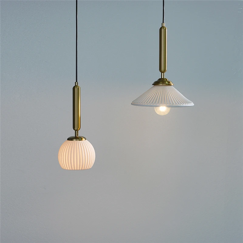 

Современные подвесные светильники, скандинавские минималистичные светильники, светодиодные светильники для гостиной, спальни, прикроватная лампа, латунные плиссированные подвесные светильники для прохода