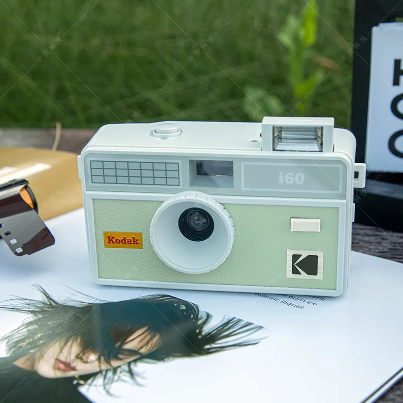 Nueva cámara de película KODAK de 35 mm, cámara i60, cámara de película reutilizable, rollo de película ColorPlus 200 opcional con flash, azul/amarillo/verde