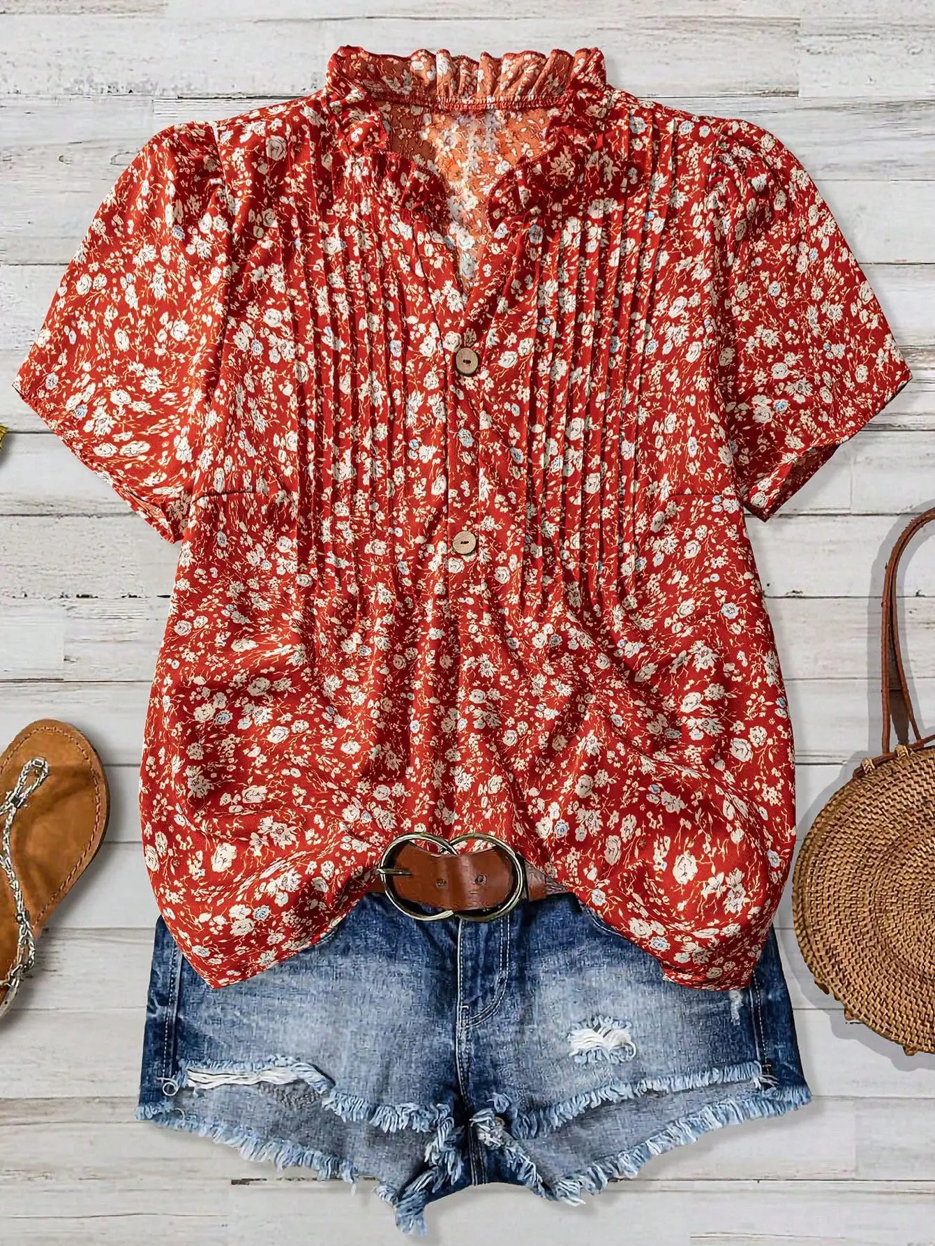 

Women's Red Floral Print Button-Up Blouse with Ruffled Collar and Puff Sleeves