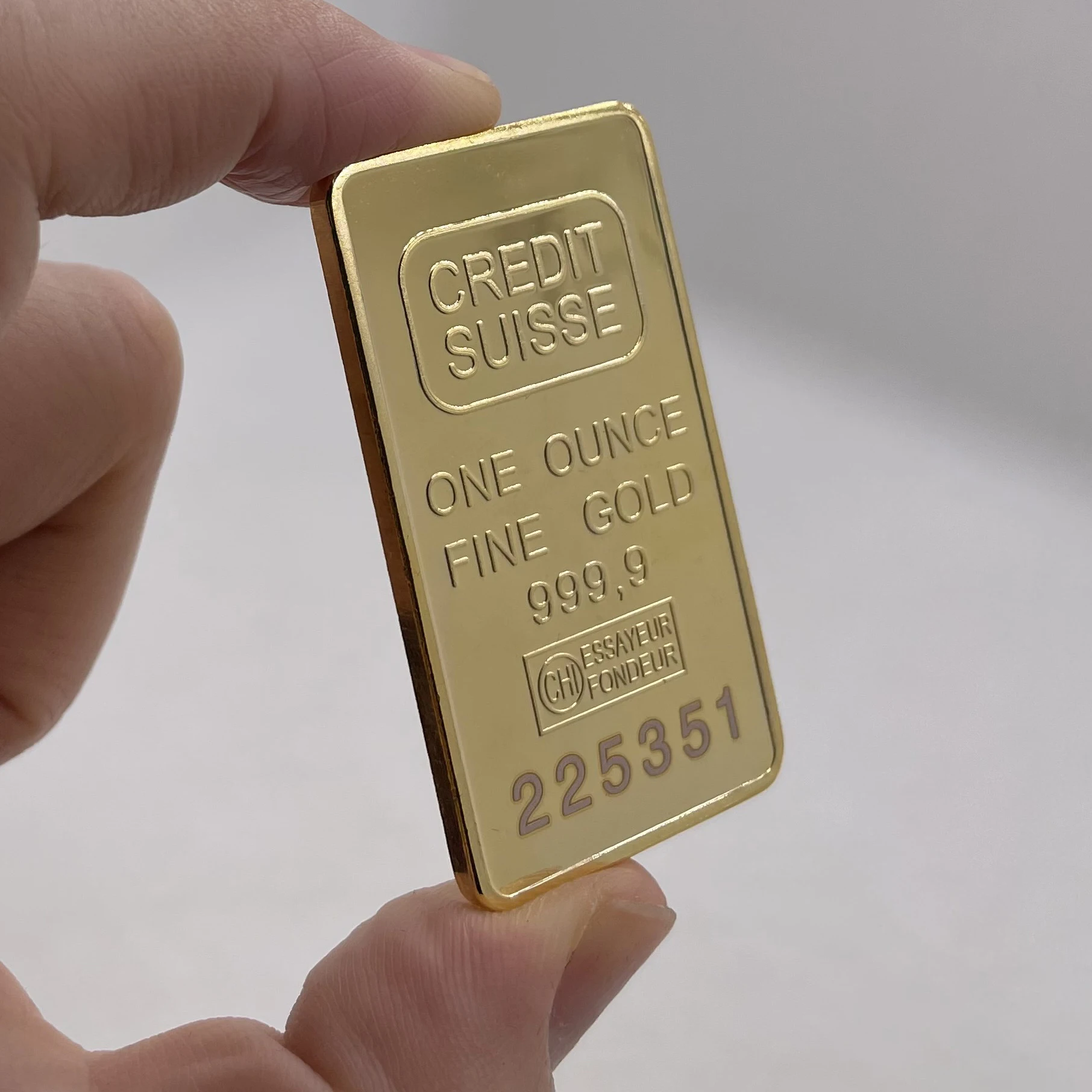 One Ounce Fine Gold 9999 Credit SUISSE Bars with Different Serial Laser Number Decoration Coins Suisse Gold bar