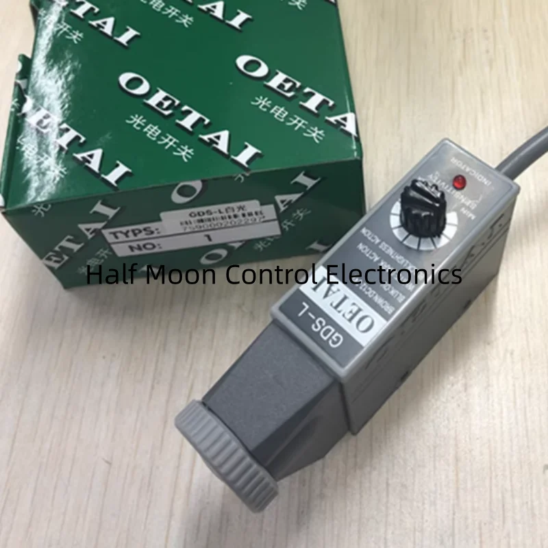 

New Original OETAI color sensors GDS-C21G GDS-C21R GDS-C21B GDS-N21W GDS-N21G GDS-N21R GDS-N21B