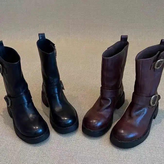 Retro Metal Buckle Round Head Polishing Calf Boots Locomotive Pile Pile Ankle Boots Handsome Women Rubber Boots Fashion