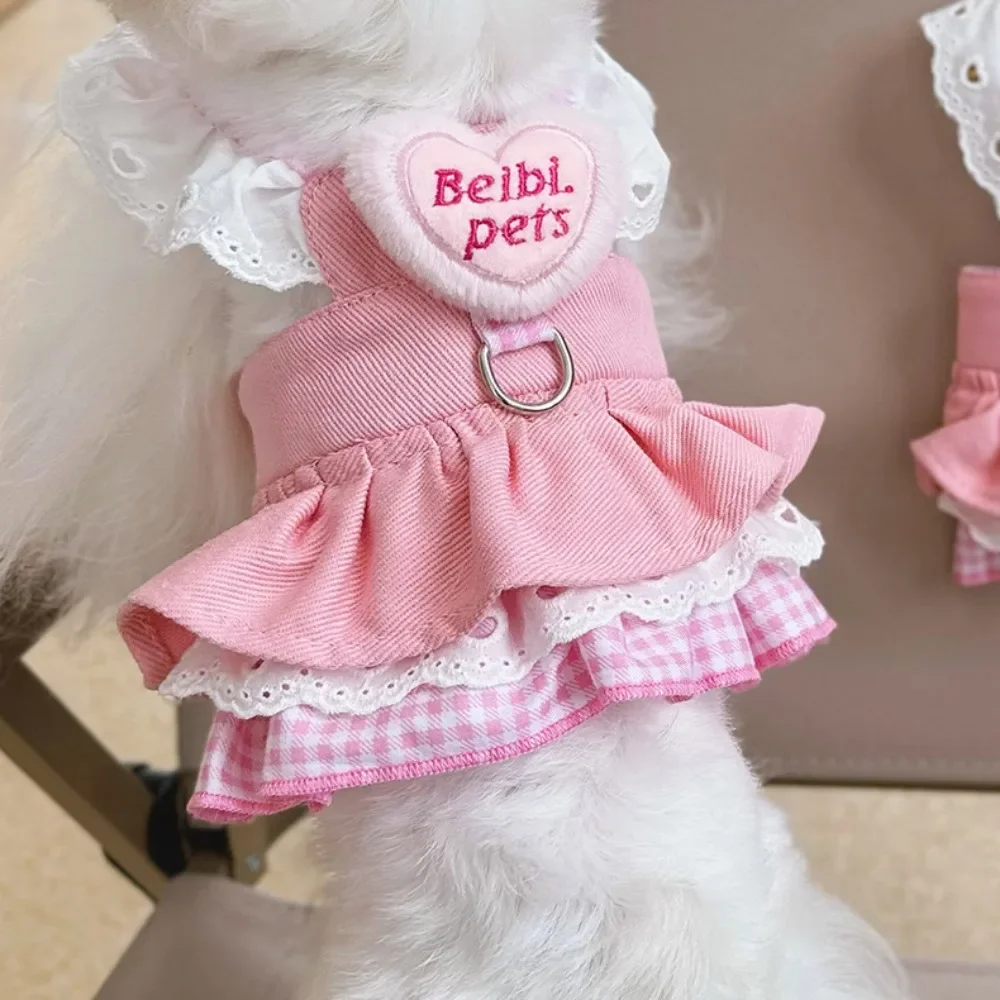 Pet Peach Heart Denim Skirt Dog Cat Pull Chest Back Clothes in Spring and Summer Breathable Dog Walking Harness Cat Collar