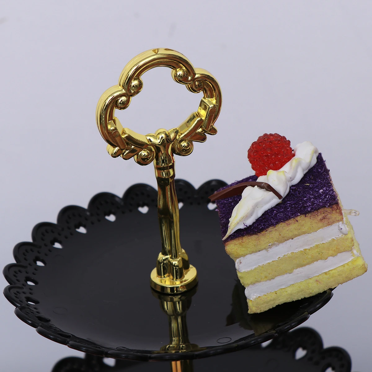

Three-Layer Cake Stand Detachable Fruit Dessert Display Rack Stackable Party Serving Platter Pp Plastic Kitchen Barware
