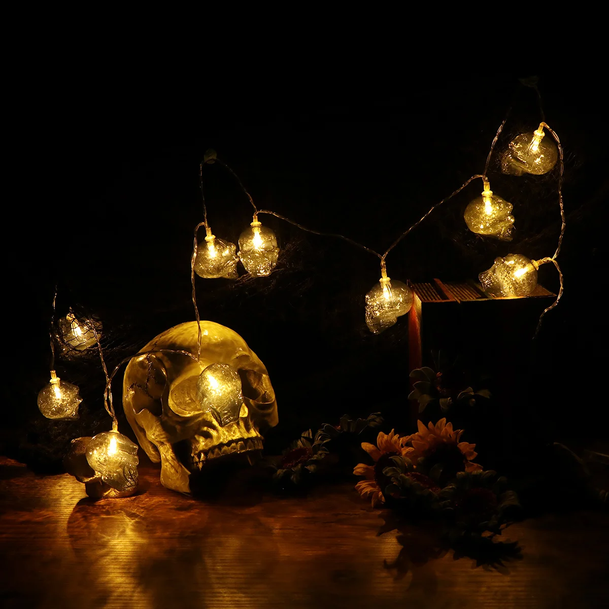 1.5m Halloween Skull LED String Lights Powered Fairy Lights para Patio Party Garden Holiday Decoração Interior Exterior
