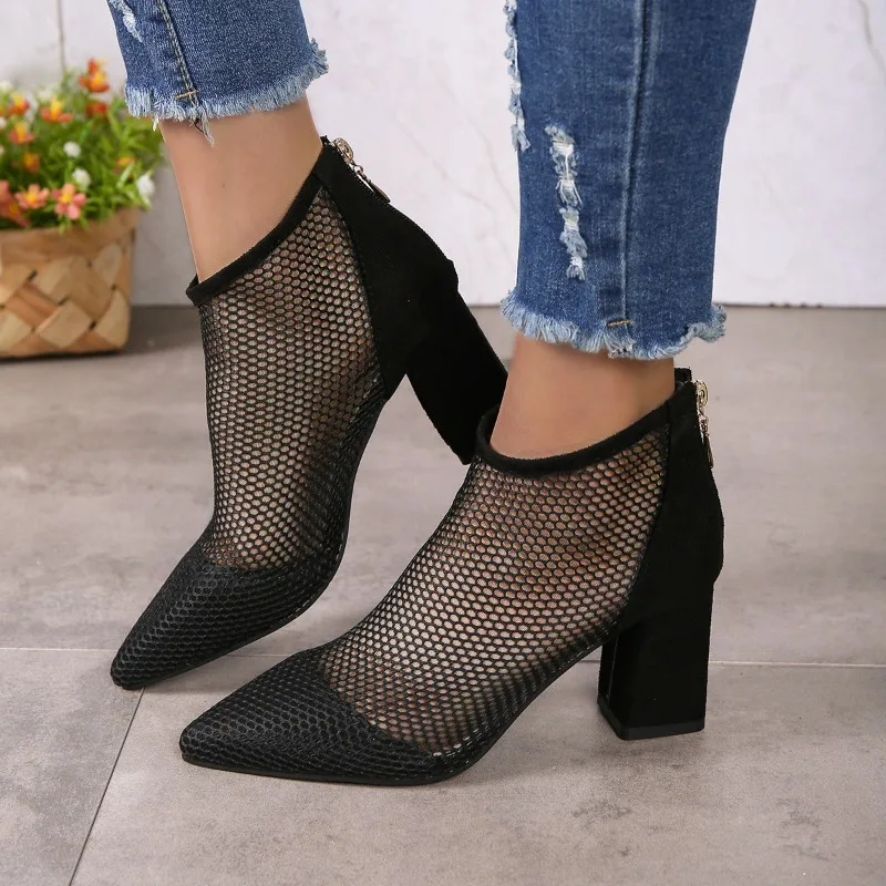 

Fairy Style Sandals Women's Mesh Pointed Toe Block Heel Summer 2026 New Versatile Cutout Cooling Boots
