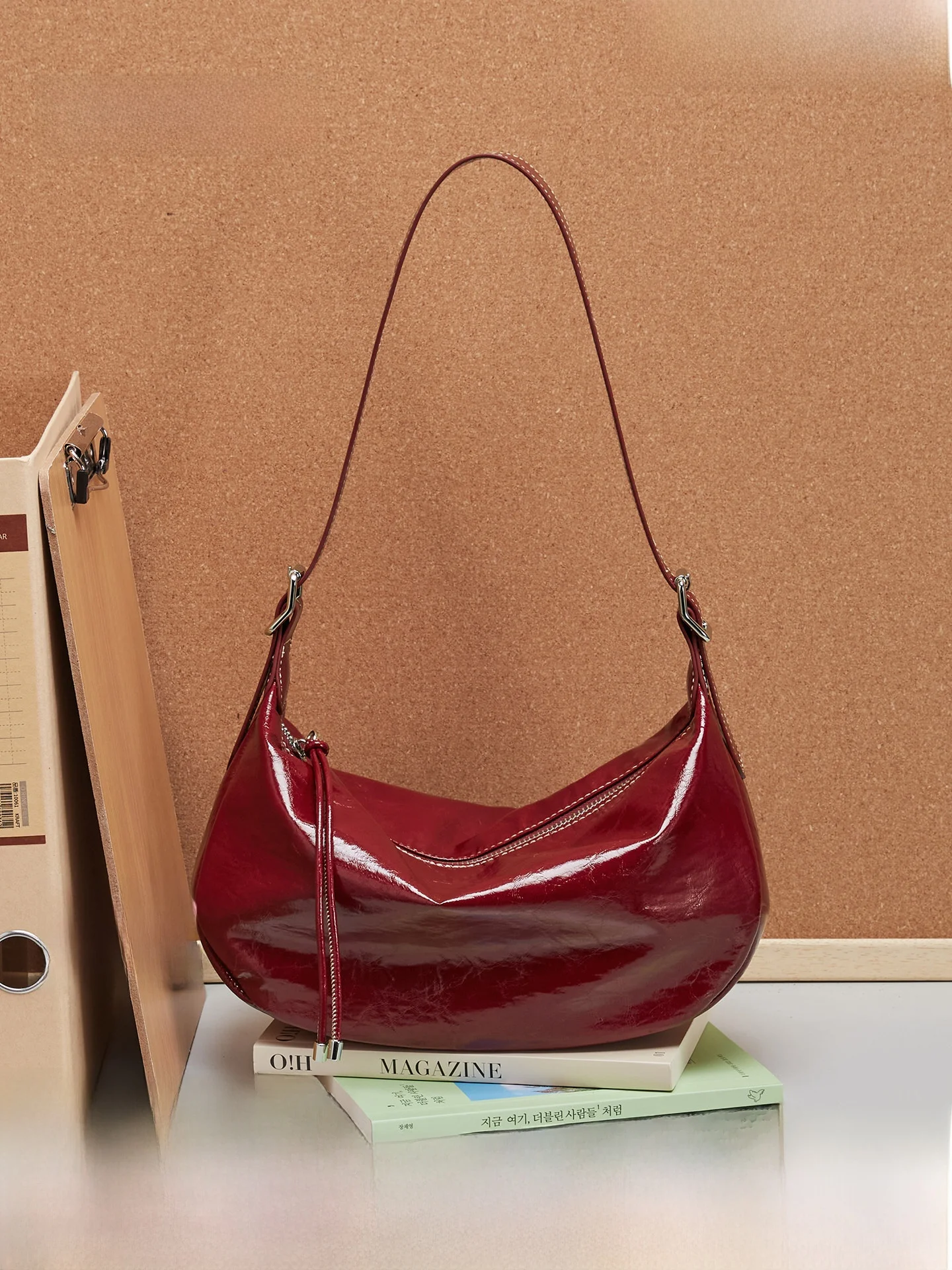 red-dumpling-bag-women's-bag-casual-simple-sle-detachable-oulder-strap-soft-leather-commuter-bag-underarm-bag-spring-2026