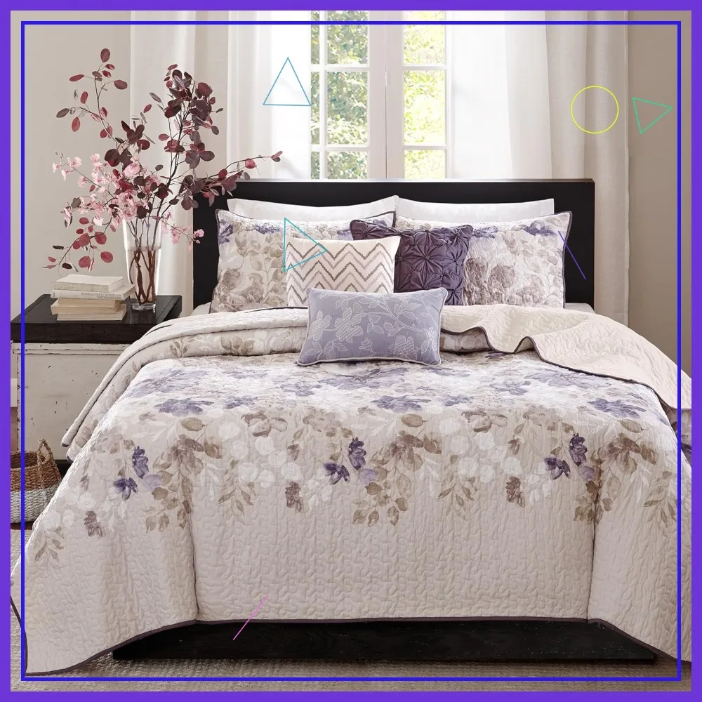 

Modern Classic Floral Quilt Set, All-Season Lightweight Bedding with Shams & Pillow, Full/Queen Size in Taupe