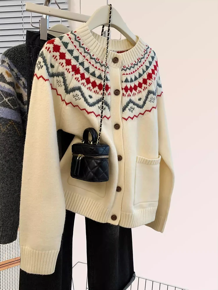 Autumn Winter New Lazy Style Sweater Women's Round Neck Long Sleeved Sweater Jacket Cardigan Retro Loose Knitted Top