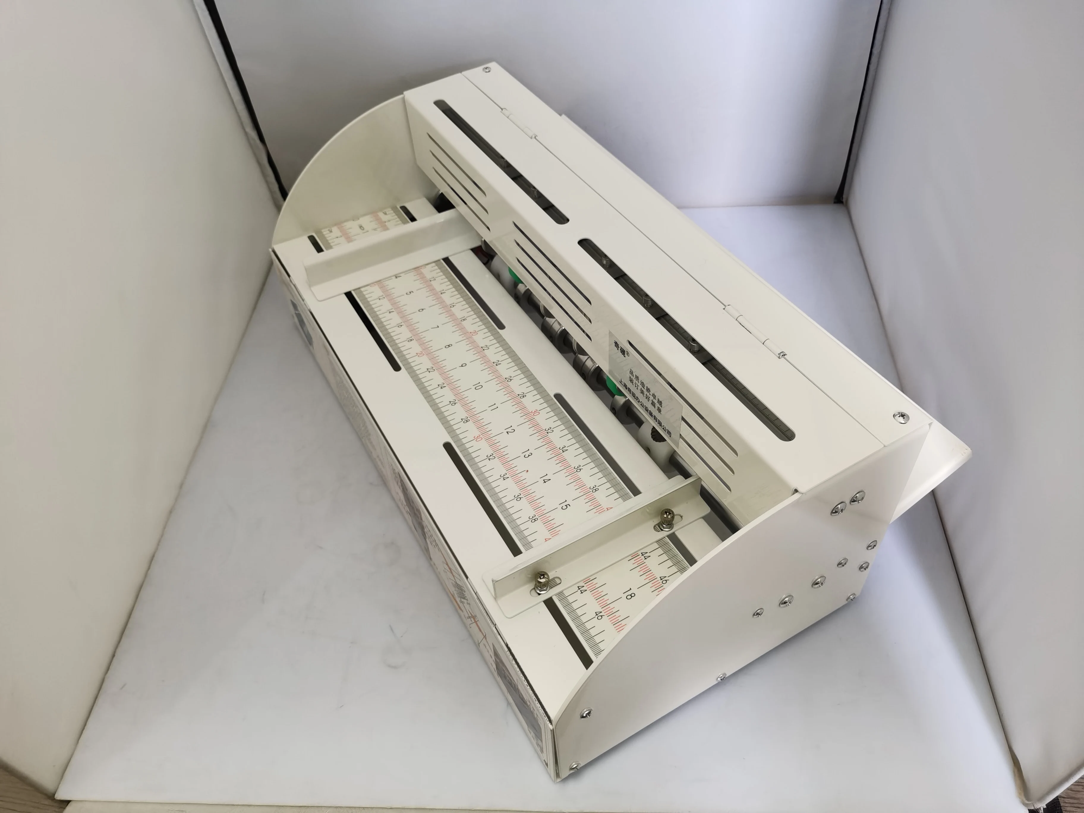 R500 Boek Cover Rillen Machine, Elektrische Rillen Machine, Kaart Vouwen Machines, Kleur Pagina 'S Gestormd Machine