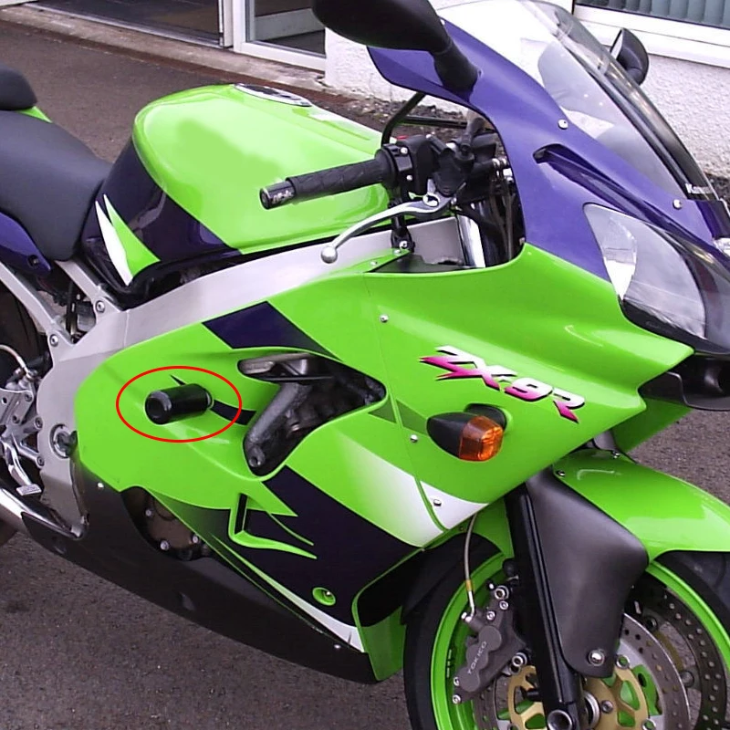 Black Carbon Crash Pads for Kawasaki ZX9R 2002-2003
