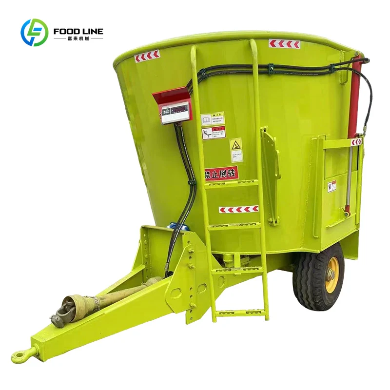 Customized Feed Mixer Wholesale Animal Feed Processing Machine Dry Grass Silage Mixing Spreading Machine for Cow Cattle Sheep