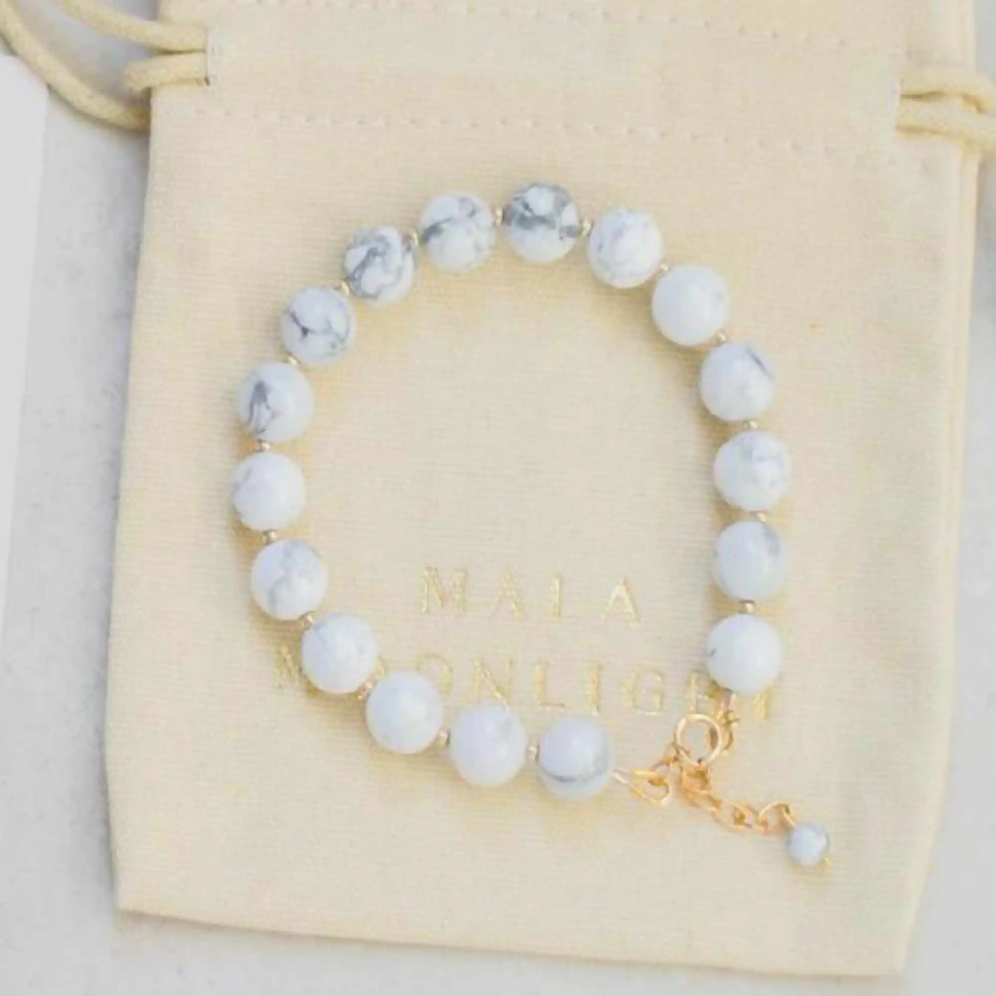 Natural 8mm white round Howlite handcrafted 14K Gold fill Bracelet Meditation Taseel Calming Relief Gift Elegant Jewelry Energy