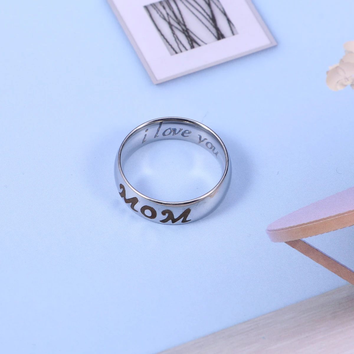 Geschnitzter Buchstabenring aus Titanstahl, US-Größe, Finger, Mutter, Tochter, Bindung, starkes Muttertagsgeschenk, Schmuckring