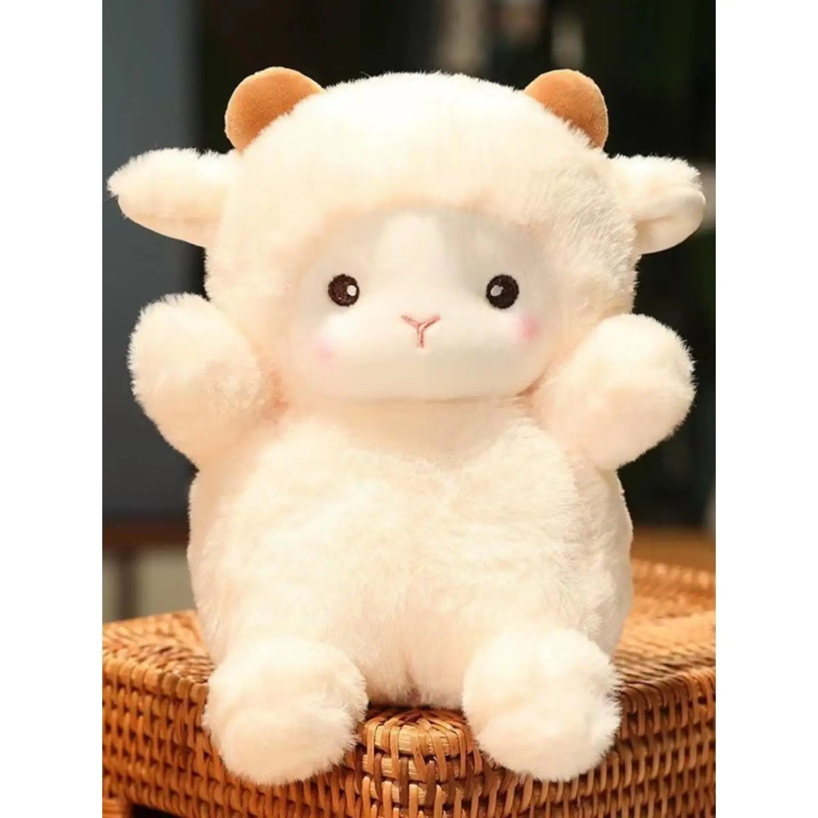 

Очаровательная плюшевая игрушка-овечка, подушка, милый подарок на день рождения для девочек, мягкая набивная фигурка животного из универсальной ткани