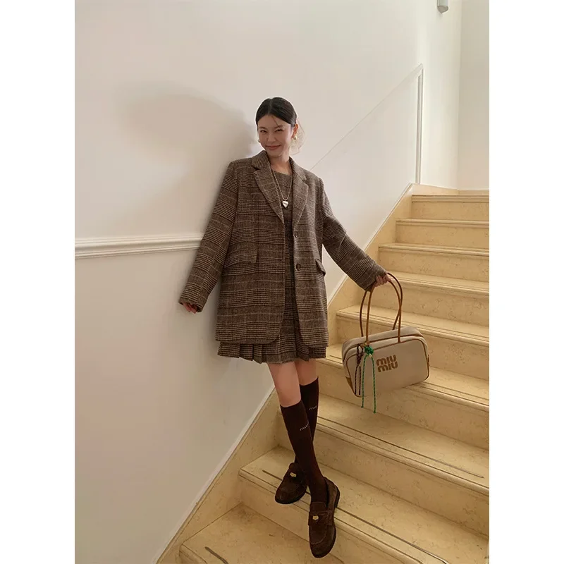 Winter Korean Temperament Literary and Retro Cotton Inner Plaid Blazer Age-reducing Vest Skirt Set