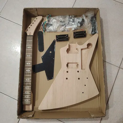 8 best sales एक्सप्लोरर इलेक्ट्रिक गिटार - №5