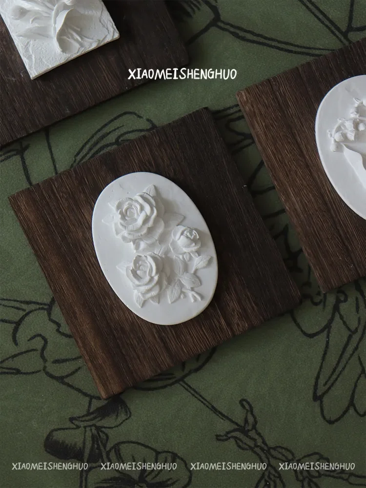 French antique handmade retro plaster decorative painting three-dimensional borderless hanging painting