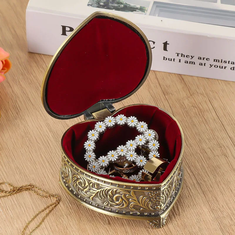 

European Style Metal Small Heart Shaped Trinket Box Exquisite Storage for Necklaces Earrings Accessories Home Decor