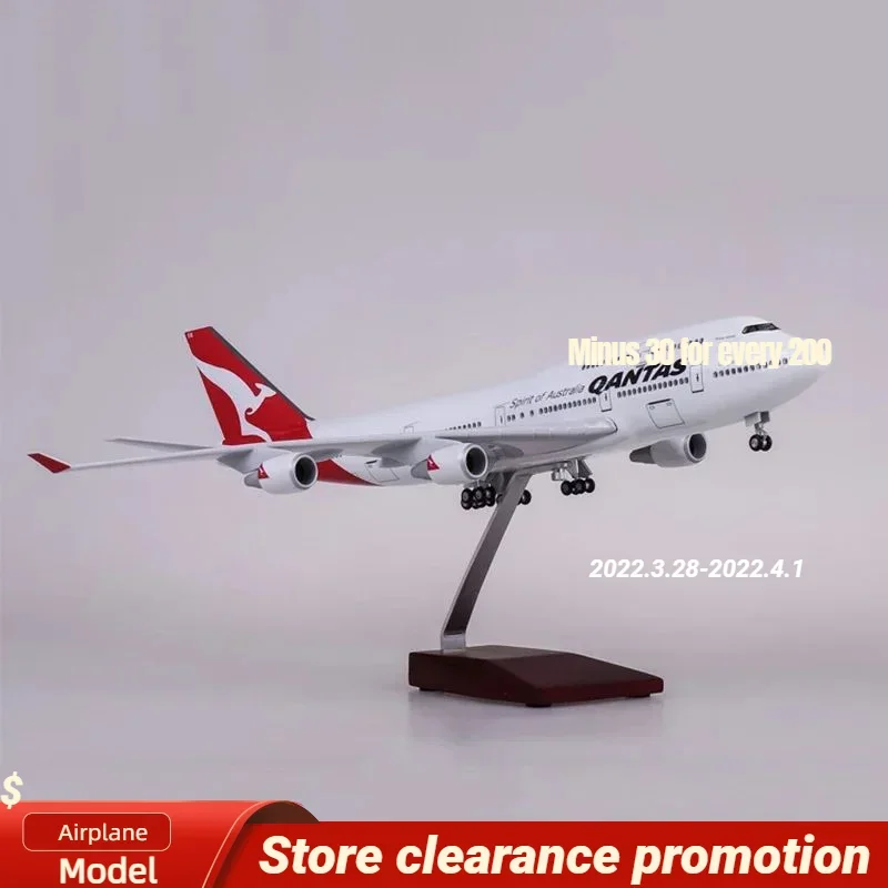 1/150 Scale 47CM Airplane Boeing 747 B747 QANTAS Airline Model LED Landing Gear for Boys Plane Model Toy Airliner Home Decor