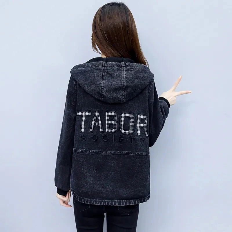 2024 New Fashion All-match Loose Jeans Coat Female Spring Autumn Embroidery Large Size Hooded Outwear Denim Jacket Women Spring