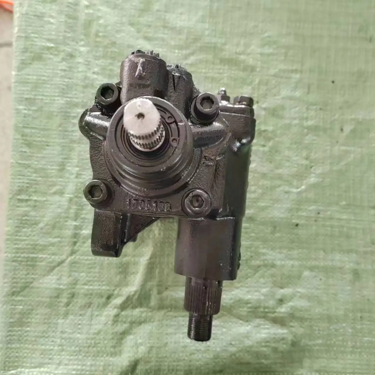 Boîte de direction assistée reconditionnée Cardone 27-7616