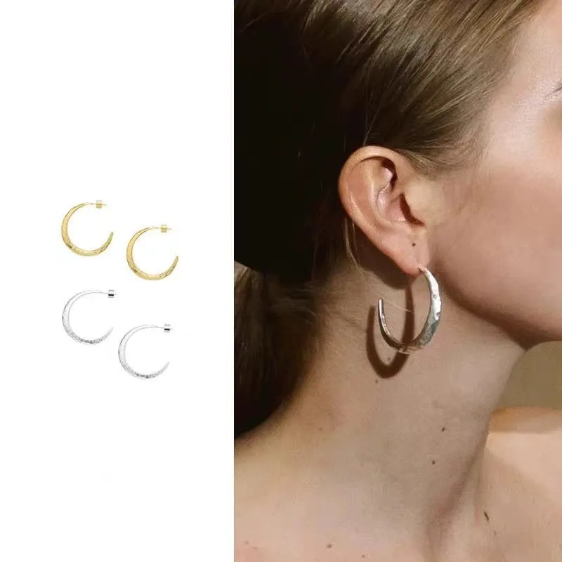 

Earrings Autumn and Winter Light Luxury High Sense Exaggerated Plain Ring Earrings Large Circle Fashion Temperament Earrings Sil