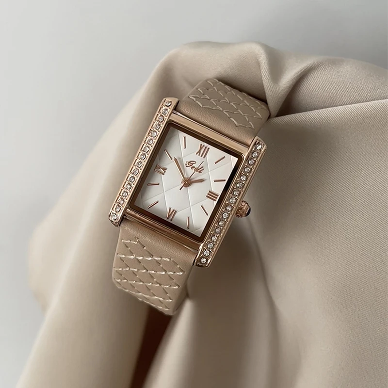 

New Women'S Watch, Korean Style, Simple And Fashionable Square Design With A Small Dial. High-Quality Women'S Wristwatch.