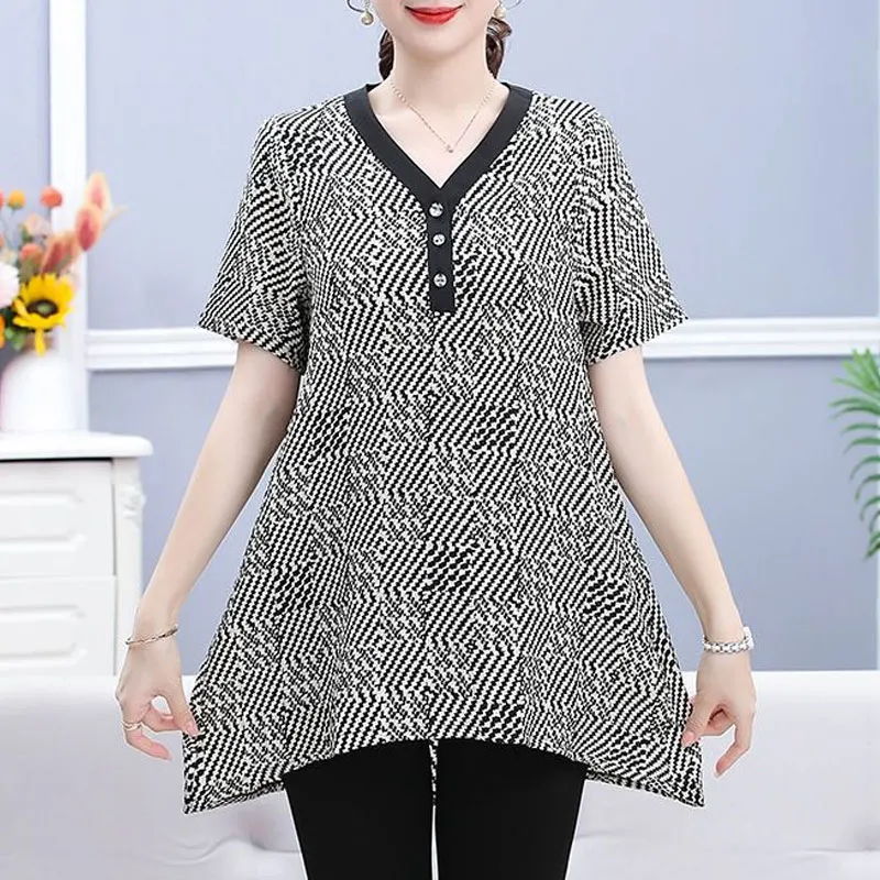 Korean Irregular Hem Pullovers Stylish Contrasting Colors Printed Female Elegant V-Neck Button Summer Short Sleeve Loose T-shirt