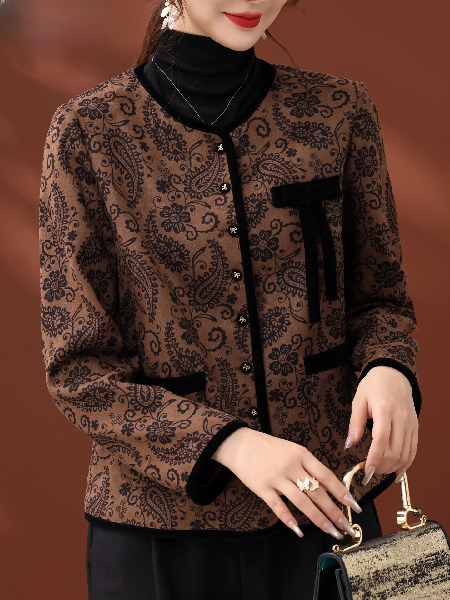 

Женский осенний повседневный костюм с леопардовым принтом: пиджак и прямые брюки больших размеров