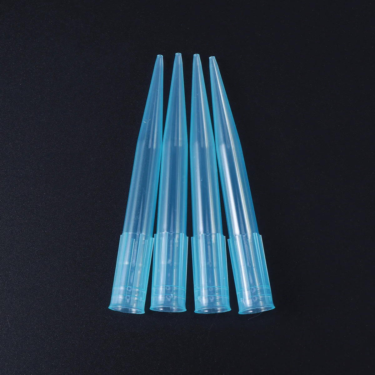 

500pcs Liquid Pipette Pipettor Tip Plastic Smoothly Nozzle Tip Accessories Scientific Supplies