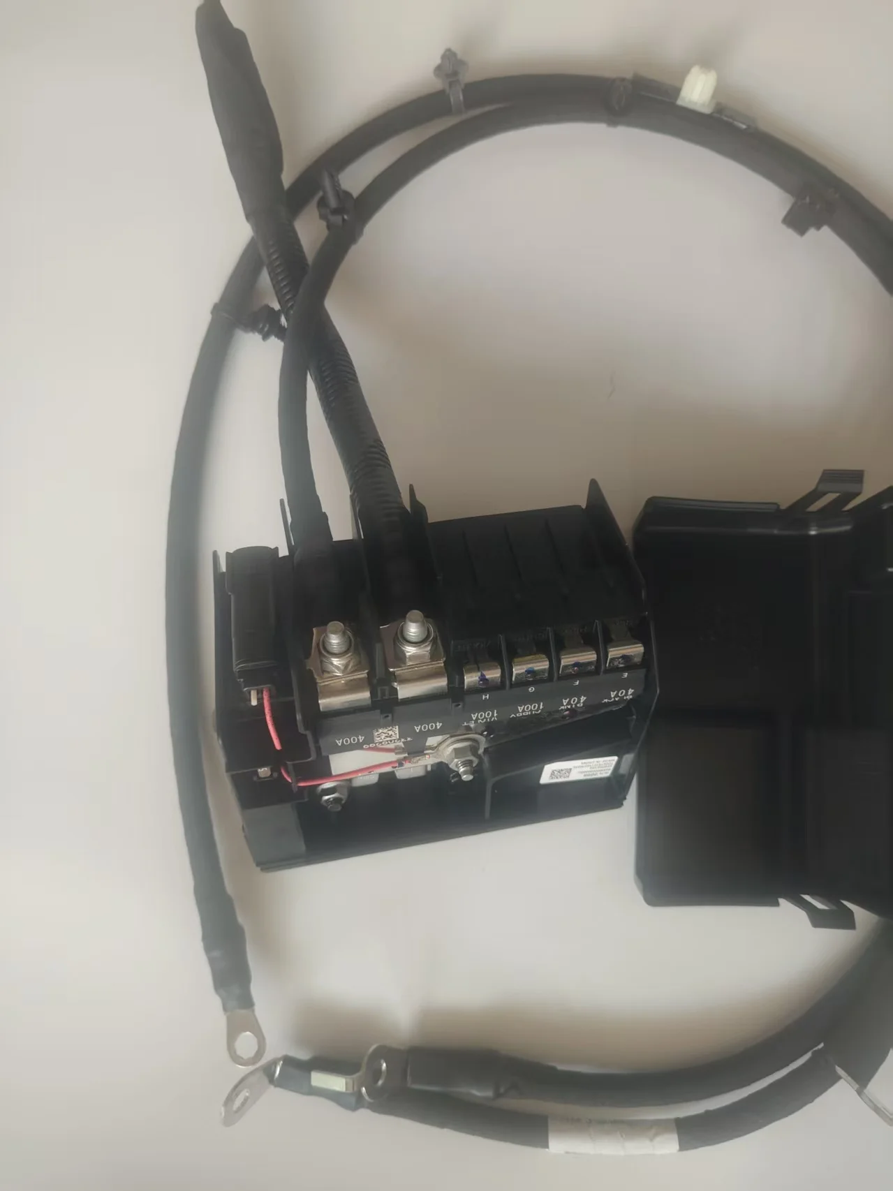 26354350 26321791 26452655 Positive Battery Cable, Suitable for Buick Gl8Es20-21 Models, Used for Lsy2.0T Engine