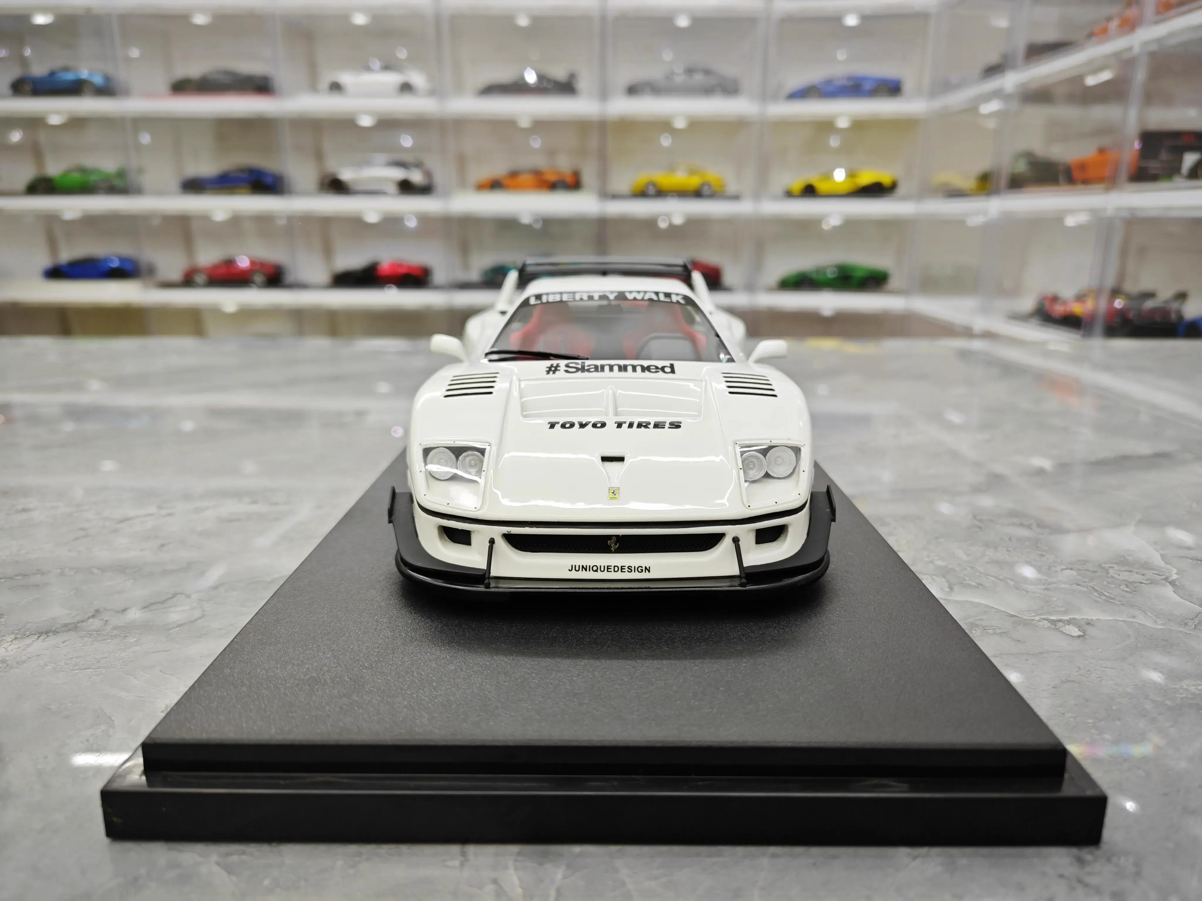 Gt Spirit Car Model 1/18 Resin Ferrari F40 Simulation Car Model Room Display Cars Model Limited Edition Collection Boy Toy Gift