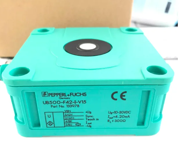 PEPPERL+FUCHS   Ultrasonic sensor UB2000-F42-i-V15 New in stock