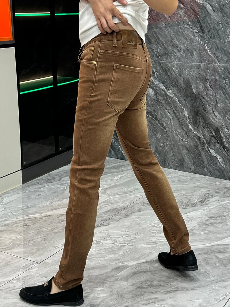 

Elegant Deep Coffee Brown Men's Jeans Casual Slim Fit Clean Version Summer Fashion Lightweight Comfortable Long Pants