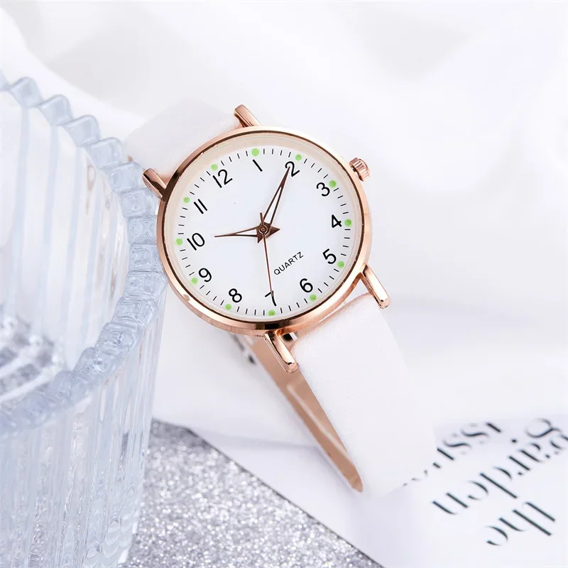 

Fashion Women's Watch Round Arabic Digital Dial Leather Strap Quartz Wristwatches Relojes Para Mujer Casual Ladies Watches Reloj