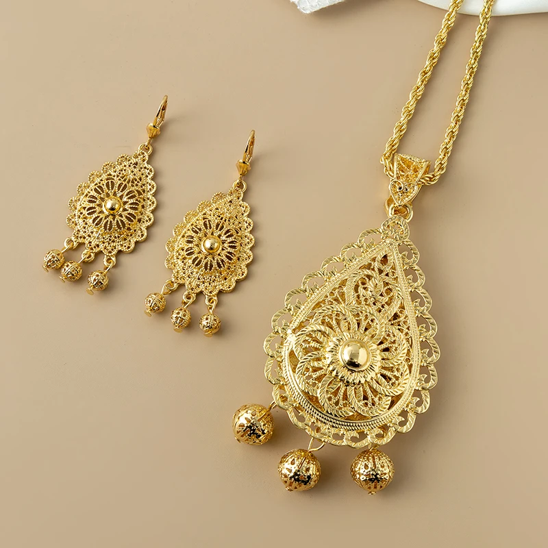 

Premium Golden Plated Set Teardrop Shape Ball Charms Elegant Arabic Bridal Accessory High-End Middle Eastern Jewelry