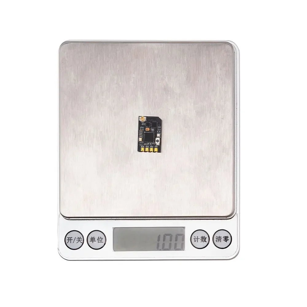 جهاز استقبال Radiomaster XR1 Nano ELRS ثنائي النطاق مع هوائي T 2.4 جيجا هرتز متعدد التردد لأجزاء طائرة بدون طيار FPV ذاتية الصنع
