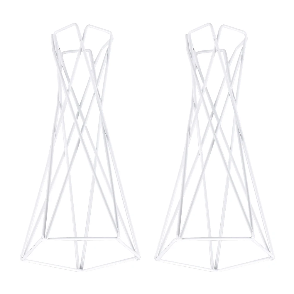 

2pcs Iron Plant Stand Durable Metal Air Plant Holder Suitable for Desktop Balcony Office Decor Strong Triangle Structure Small