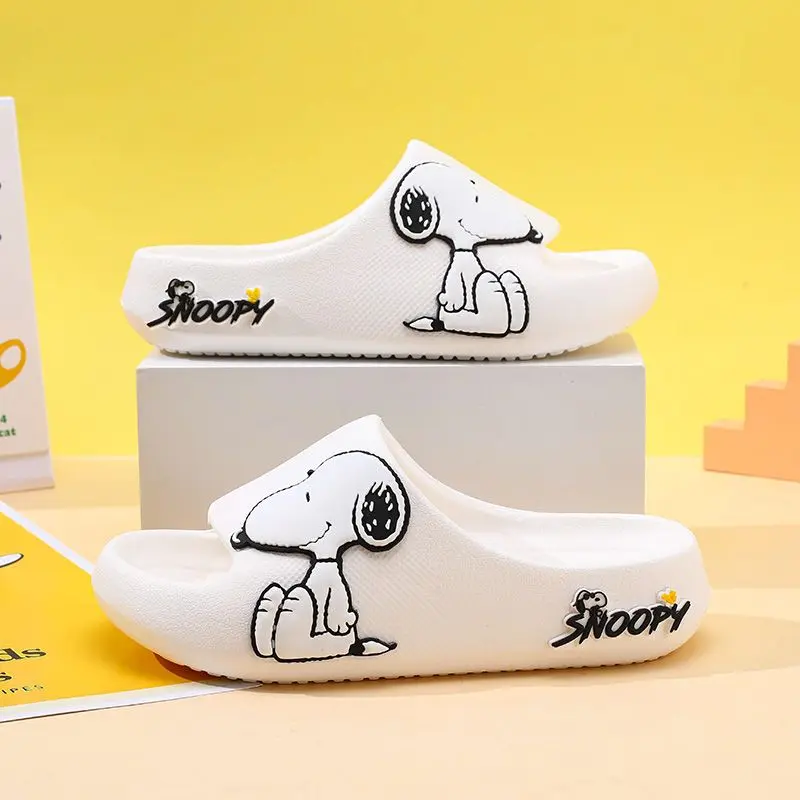 Kids Snoopy Pattern Slide Slippers Non-Slip Soft Thick Bottom Boys Girls Lightweight Comfortable Indoor Bathroom Outdoor Beach