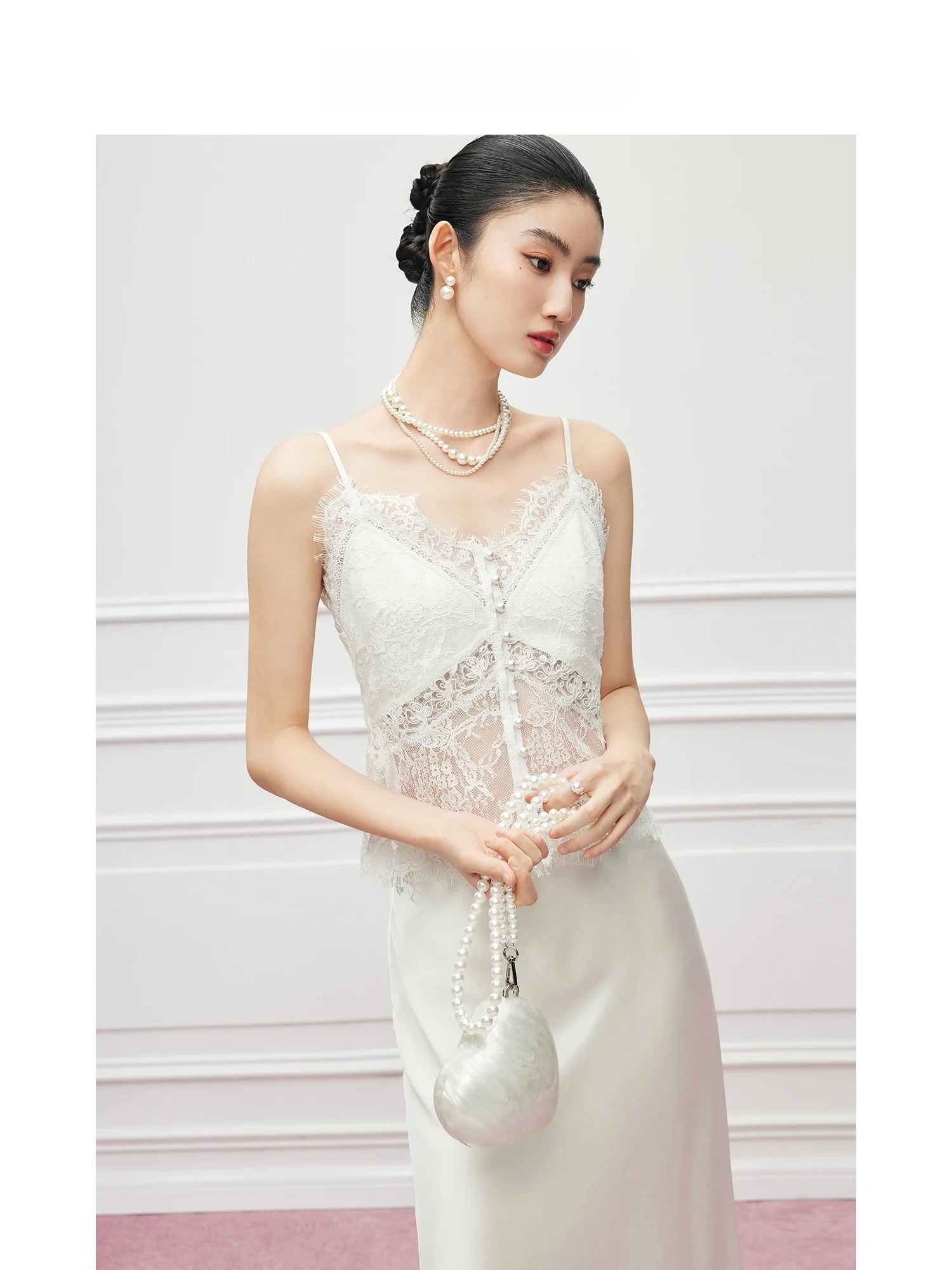 

MandyZhang Spring Summer Lace Trim Halter Neck Vest Women's Elegant Style Polyester Fiber Short Length Two Piece Set