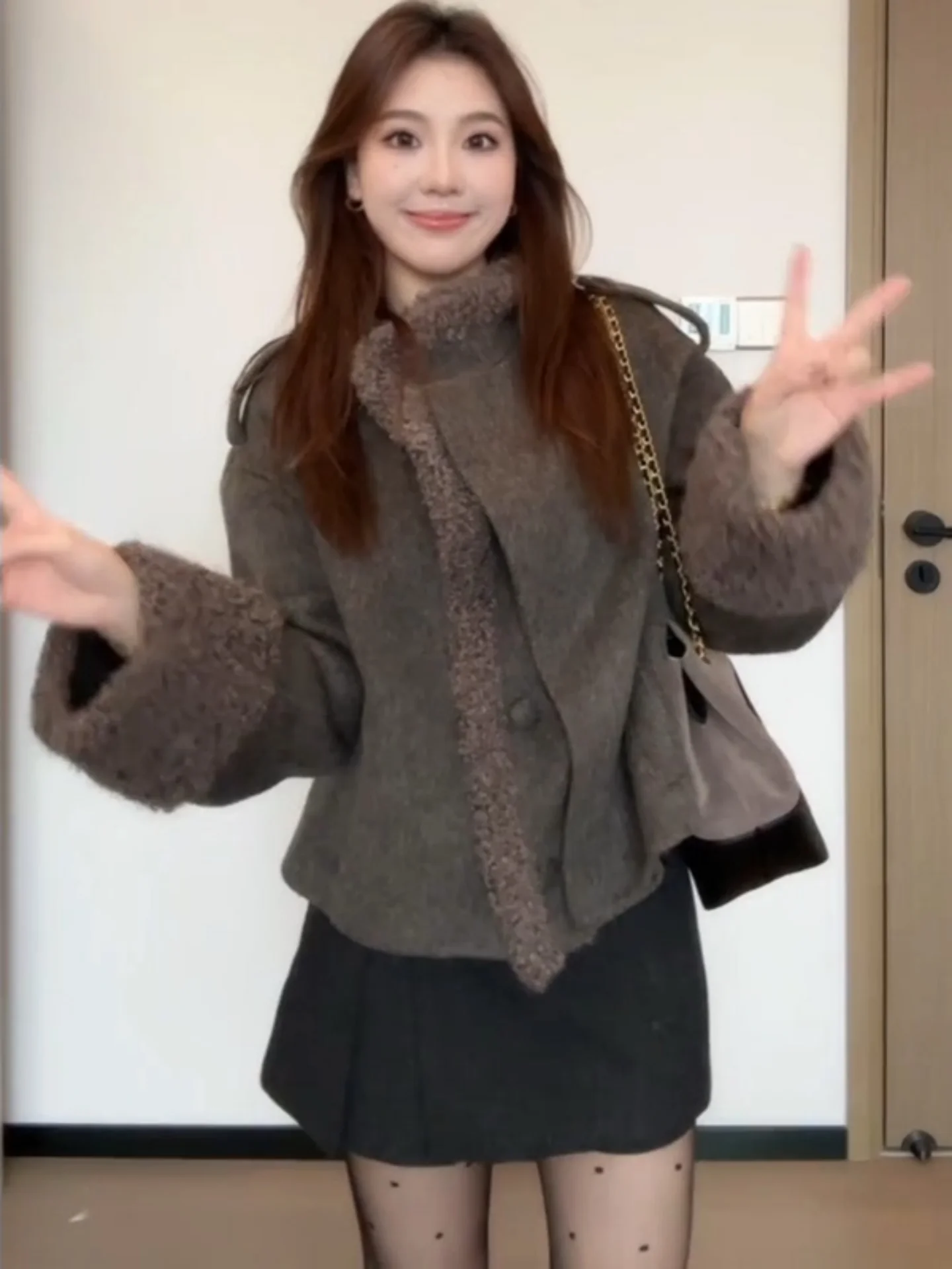 เสื้อโค้ทขนแกะหนาแบบสั้นพร้อมป - Women'S Fashion E Commerce บทวิจารณ์และราคา