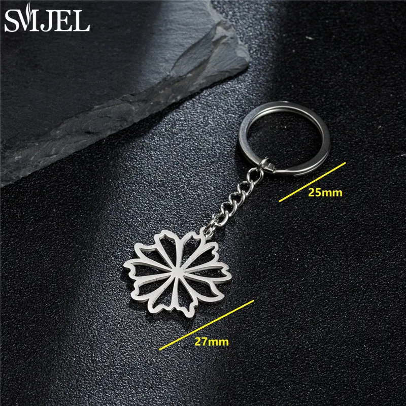 Fashion Snowflake Keychain Boho Daisy Datura Plant Stainless Steel Key Chain Ring for Women Girl Christmas Accessories Keyholder