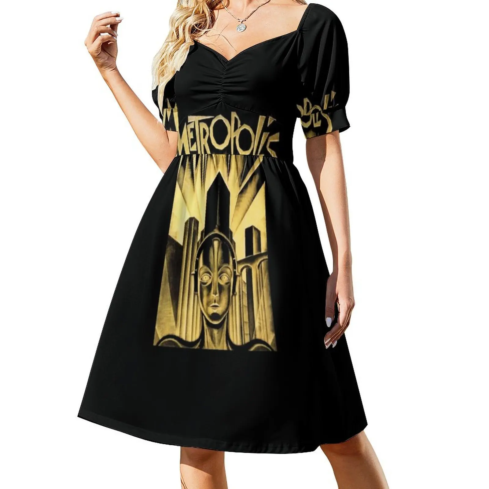 متروبوليس (1927) - فستان قصير على طراز بريبي فني للنساء على شكل حرف a فضفاض مناسب فستان يوم غير رسمي متروبوليس 1927 عمل فني مسائي