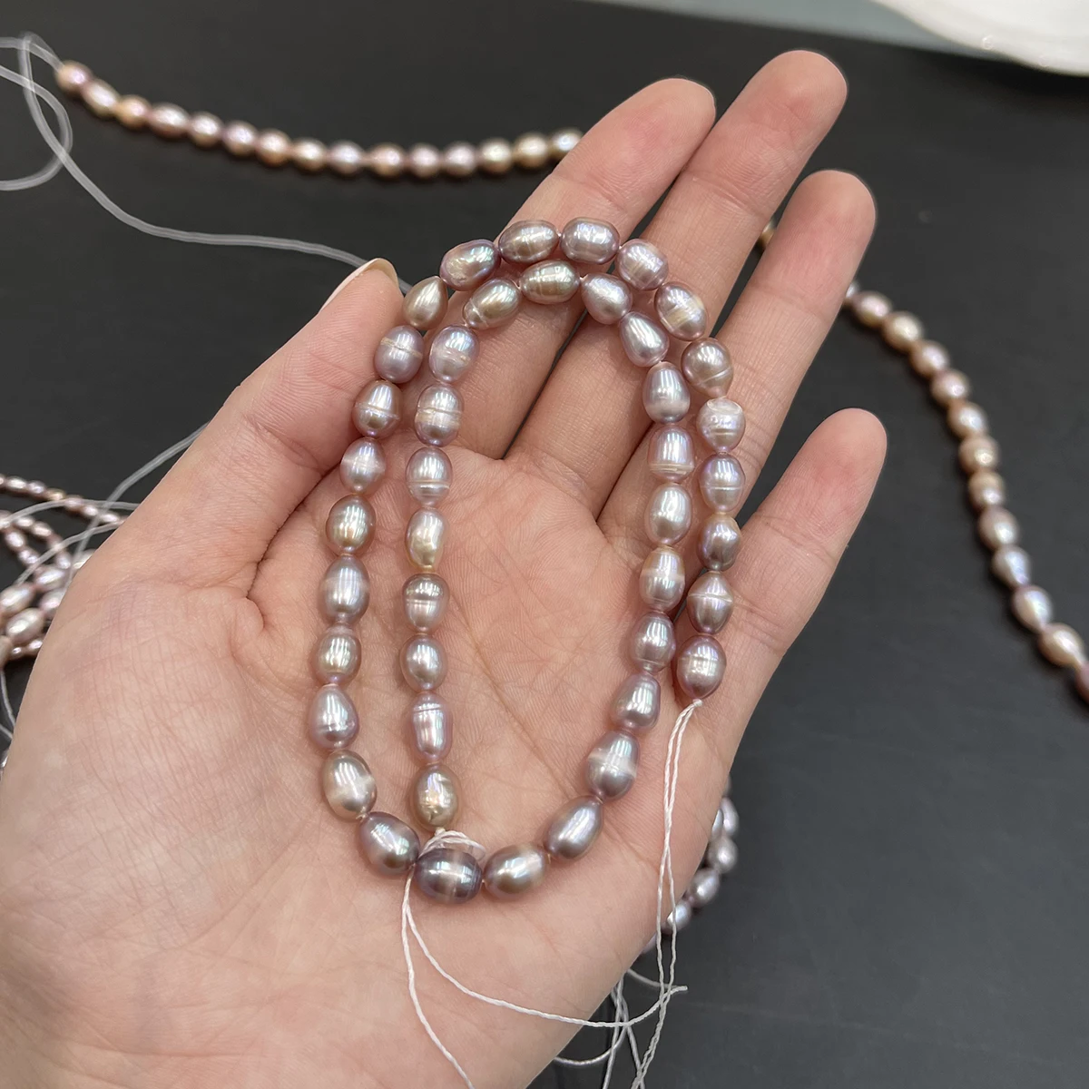 AA Natürliche Süßwasserperlen, Reisform, isolierte Perlen für die Schmuckherstellung, DIY-Halsketten, Armbänder, Ketten, Ohrringe, Accessoires – Detail 4